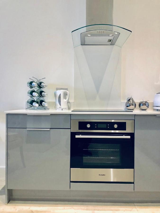 Snapos Luxury Serviced Apartment - Meridian House Бедфорд Экстерьер фото