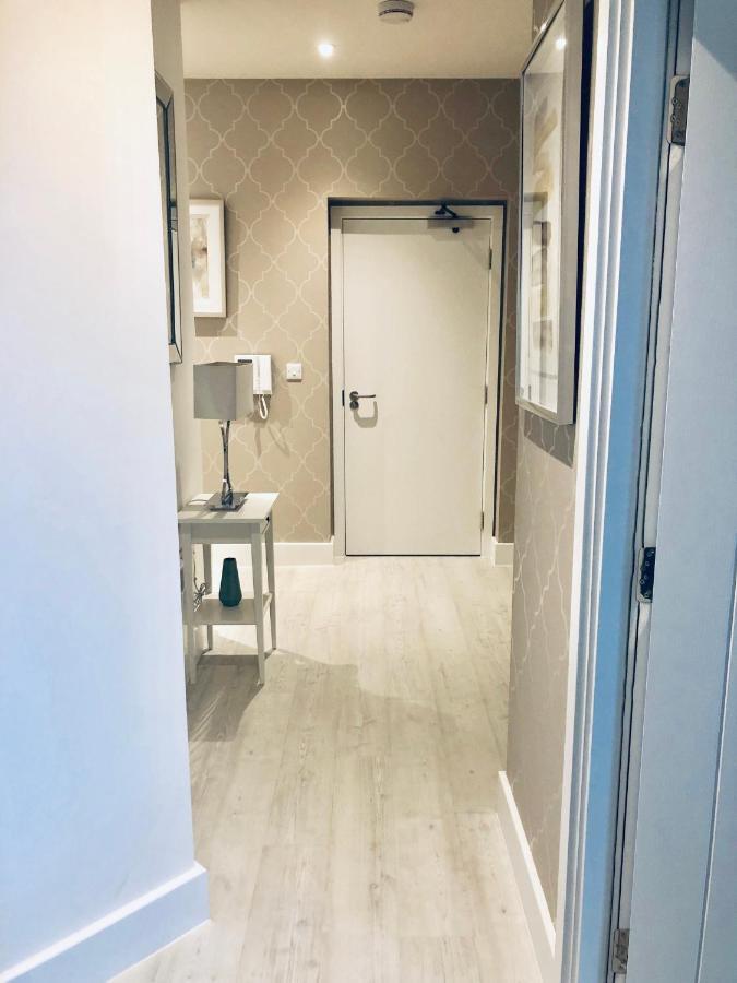 Snapos Luxury Serviced Apartment - Meridian House Бедфорд Экстерьер фото