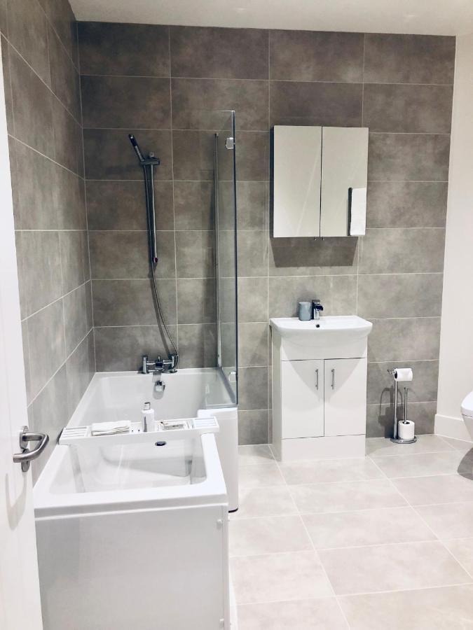 Snapos Luxury Serviced Apartment - Meridian House Бедфорд Экстерьер фото