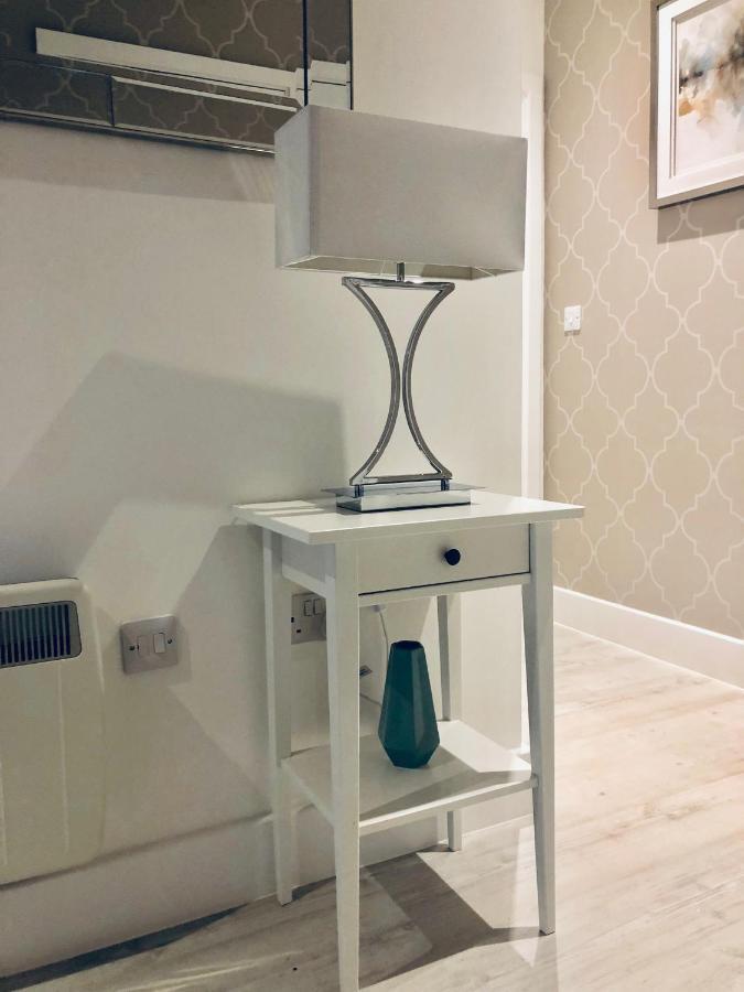 Snapos Luxury Serviced Apartment - Meridian House Бедфорд Экстерьер фото