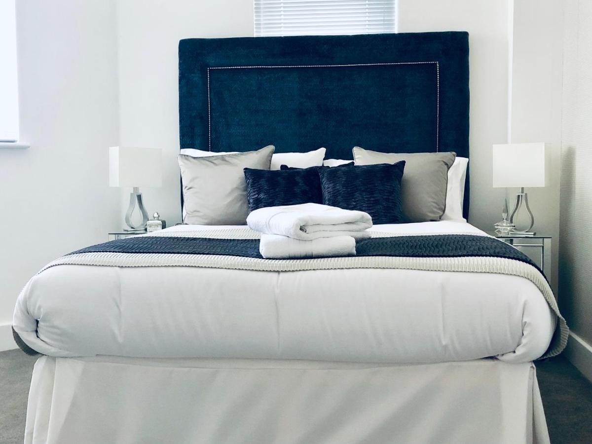 Snapos Luxury Serviced Apartment - Meridian House Бедфорд Экстерьер фото