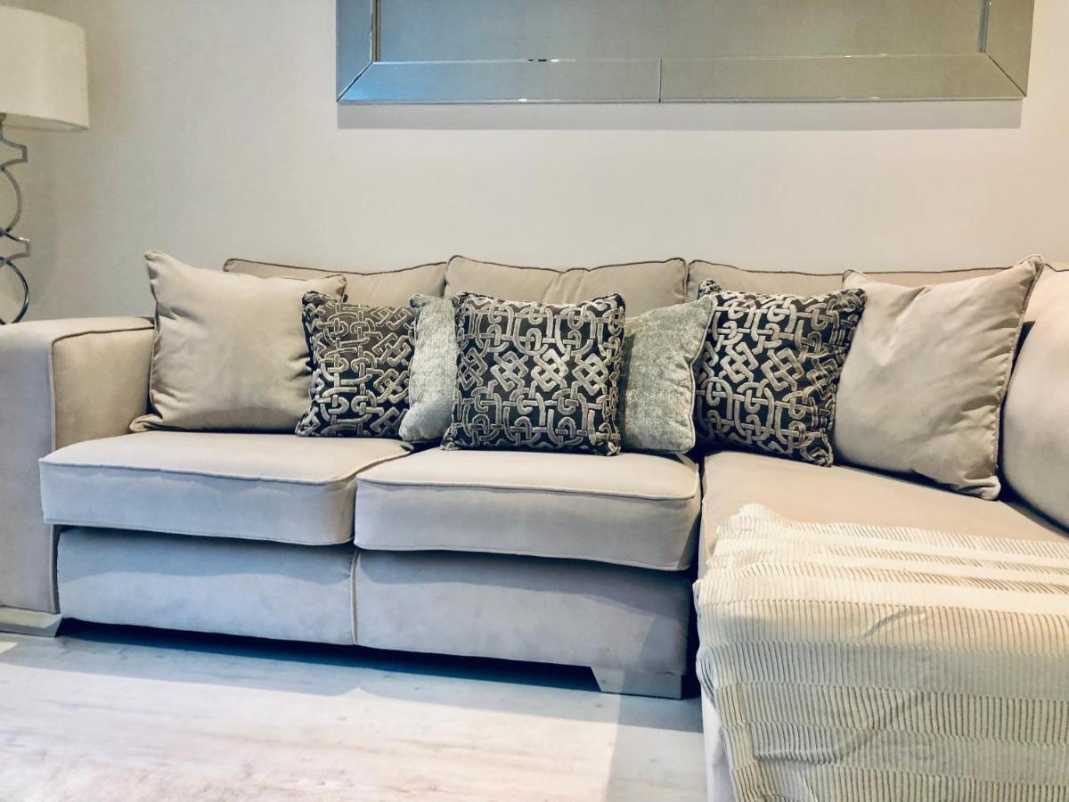 Snapos Luxury Serviced Apartment - Meridian House Бедфорд Экстерьер фото